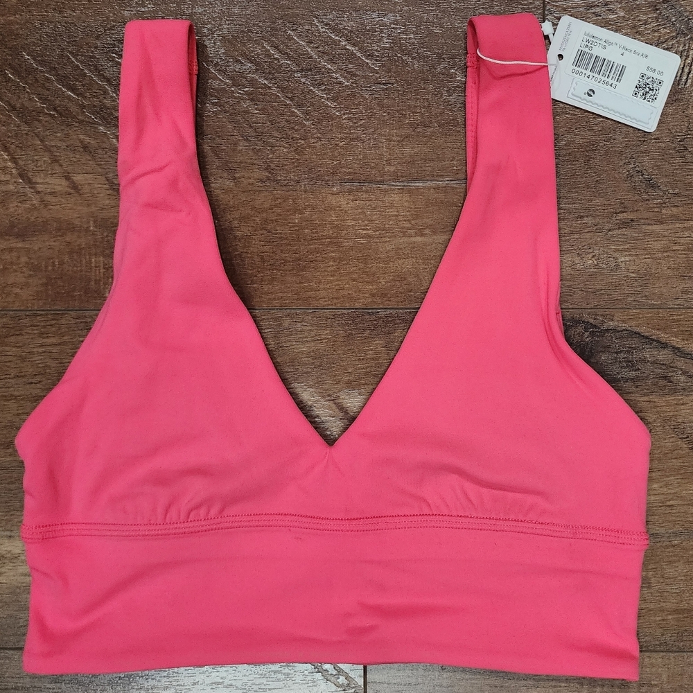 NWT Lululemon Align V-Neck Bra, Size 4, A/B Cup